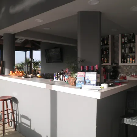 Aparthotel Haridimos Tavronitis (Crete)