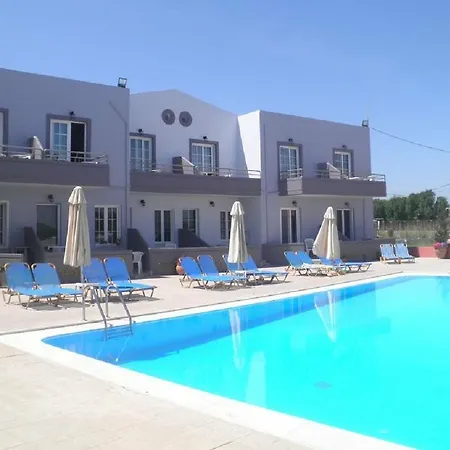 Haridimos 2* Tavronitis (Crete)